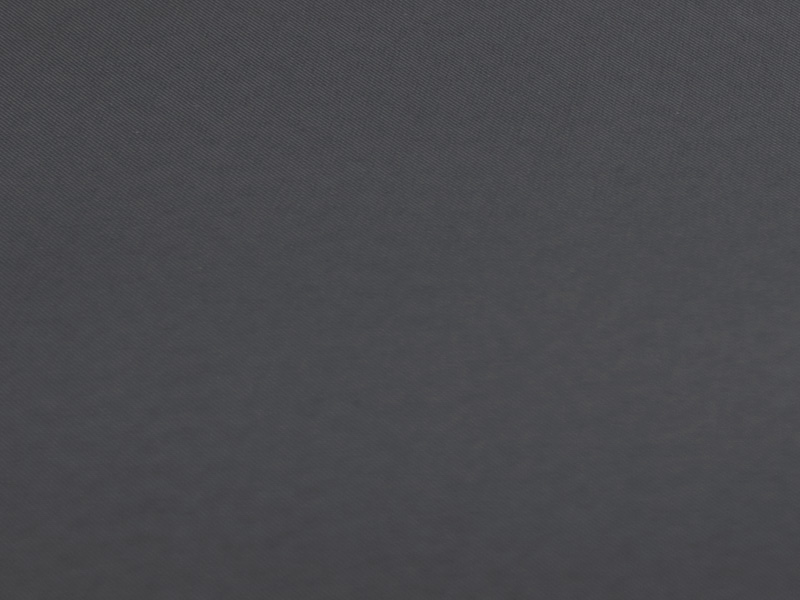 Kenia 727 - sivočierna